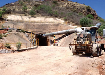 ロス・ガトス鉱山の坑口写真
